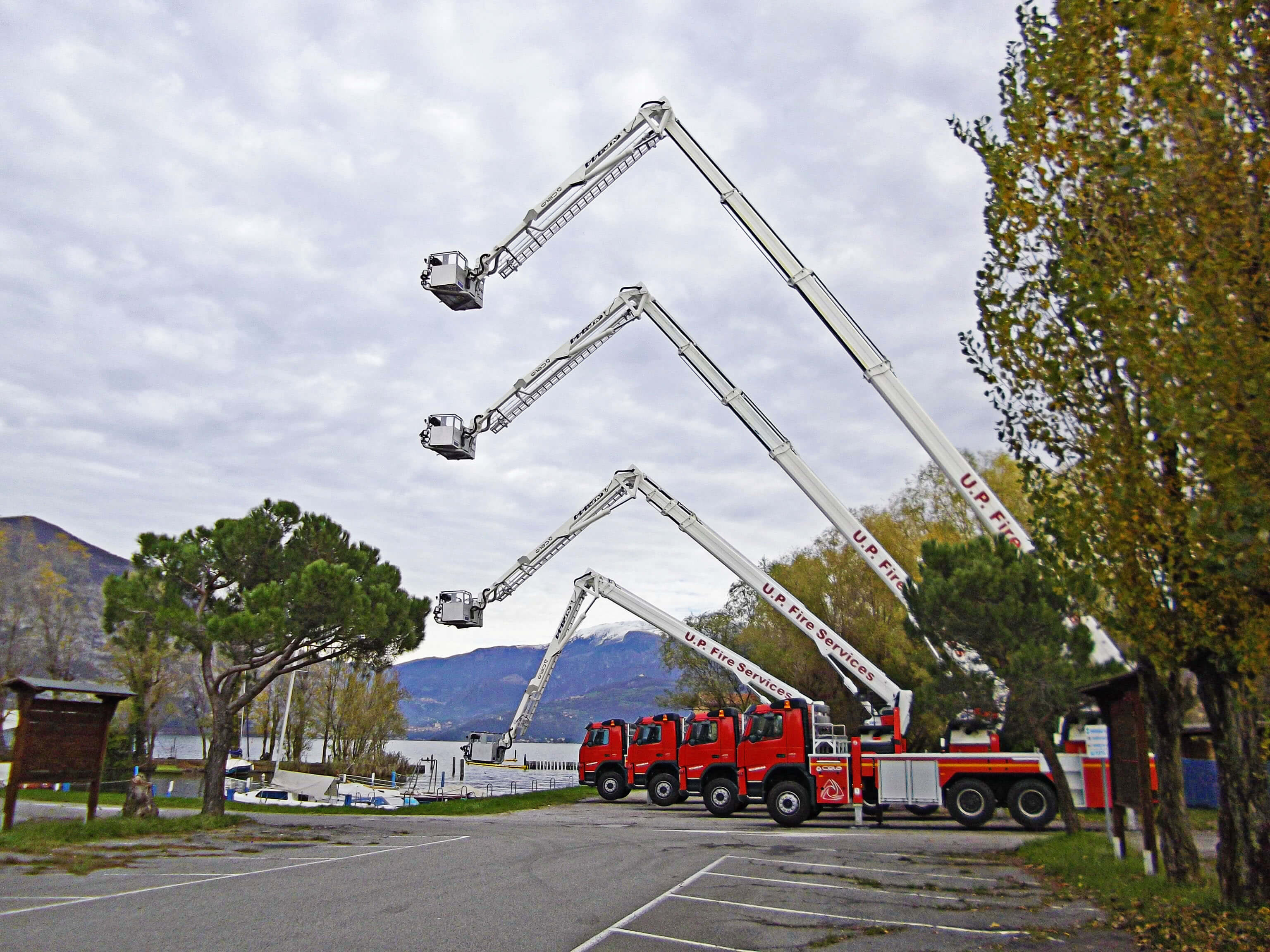 入资意大利著名举高平台企业 中集消防车产品再升级