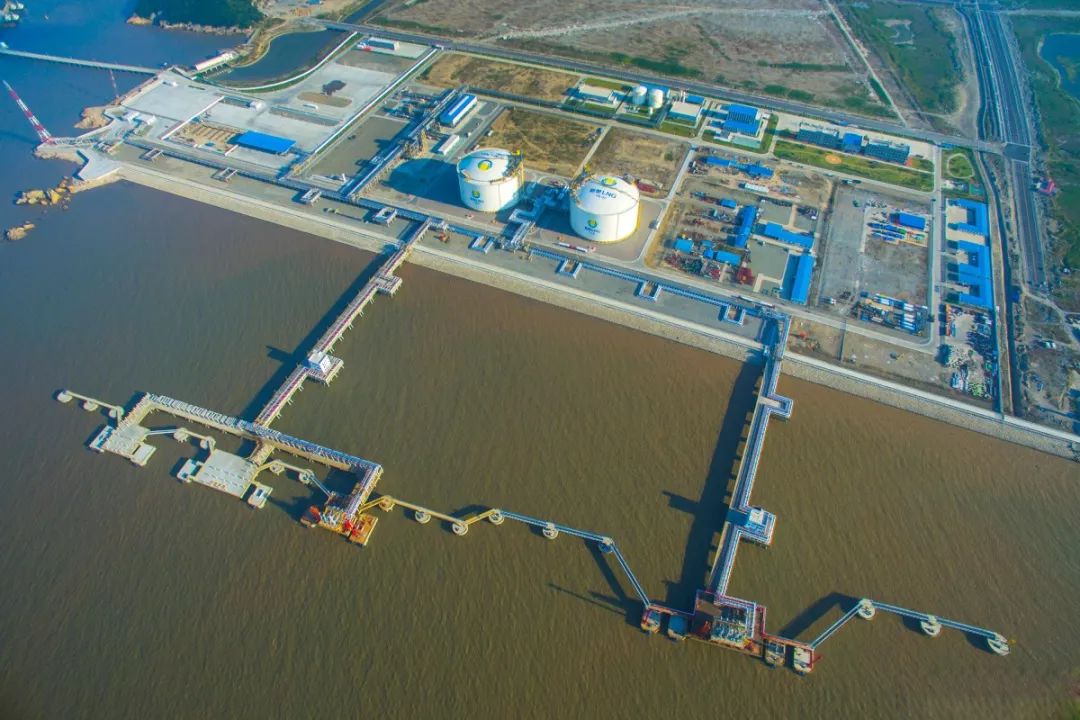 国内首座民营大型lng接收站开港投产核心设备系中集造